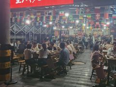 -正南齊北重庆老火锅(光华村直营店)