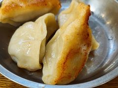 -黄阿姨锅贴大王(万航渡路店)