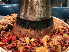 -超越炭火牛蛙火锅鸡(河东店)