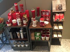 零售区-星巴克(福州万象九宜城分店)