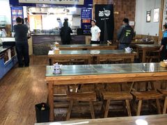 大堂-陇上全荟兰州传统牛肉面(延吉路店)