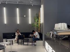 -M Stand(成都COSMO店)