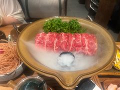 -三出山火锅(南京万象天地店)