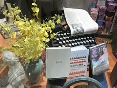 -西西弗书店&矢量咖啡(来福士广场店)