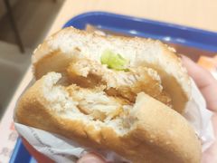 -汉堡王(大连柏威年餐厅店)