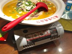 -川流不息·地道川菜·小龙虾(松东路店)