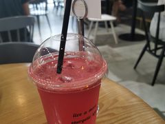 蜂蜜薄荷西瓜汁-HELLO 27 意面·沙拉·帕尼尼