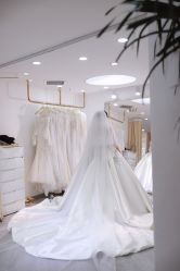 -台湾蔡美月婚纱租赁