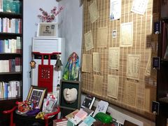 -荒岛书店(黄县路店)