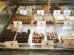 -VENCHI 闻绮(北京国贸商城店)