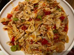 泡椒鱼杂手擀面-老板恋上鱼(印象城店)