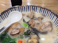 -鲜越鲜鱼粉(财富购物中心店)