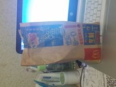 -麦当劳(长江西路得来速店)