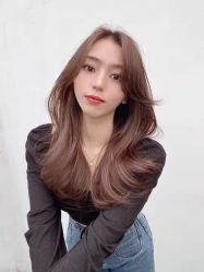 -AYO SALON
