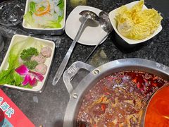 -井格重庆火锅(临平银泰城店)