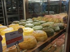 -奈雪的茶(亨特国际广场店)