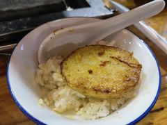 -宏兴烤鱼山庄(宣恩总店)