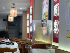 -阿依娘镇店豌杂面(三峡广场店)