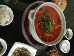 酸汤豆米火锅-黔府豆米火锅野菜馆(南马店)