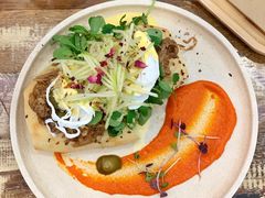 -FLOVIE FLORIST CAFE