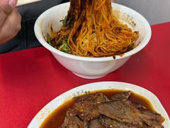 -乐天拉面(桃花街店)