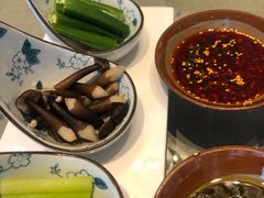 沾水三拼-铜锣湾·有麝自然香(长嘉汇购物公园店)