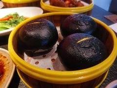 黑金流沙包-蝴蝶里·粤菜·点心(滨江龙湖店)