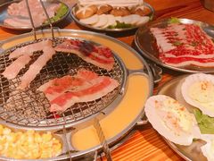 -青瓦炭韩潮烤肉(花园道店)