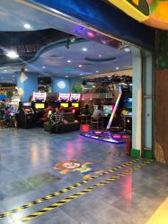 -利奥梦幻主题乐园(爱琴海购物公园店)