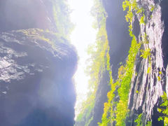 -龙水峡地缝景区