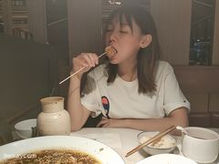-初蓉丨遇见新川菜(亲贤街荣耀店)