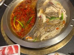 -沸炉重庆老火锅(军事博物馆店)