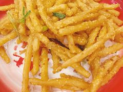 -江城燕子大排档(江汉路步行街店)