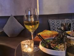 -wineapp葡萄酒餐吧(外滩金融中心店)