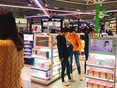 -日上免税店(三径路t3店)