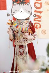 -衣贝姿婚纱礼服馆