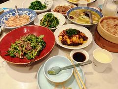 -泓历皇朝酒店(东亭店)