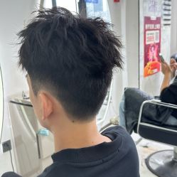 -金铂丽轻奢沙龙•直营
