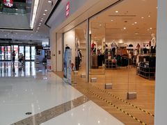 -优衣库(广州番禺万达广场店)