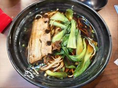 焖肉面-大龙汤包