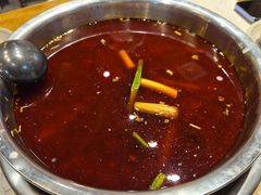 -肖肖酸萝卜鱼火锅(总店)