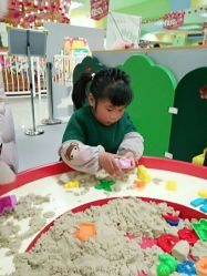 -莫莉幻想儿童乐园(绍兴金帝银泰城店)