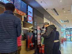 -肯德基(春申店)