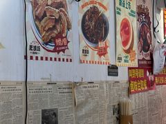 -柳州肥姨妈大骨螺蛳粉(东靖路店)