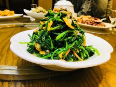 毛蛤蜊拌菠菜-新时代大酒店(仰口路店)