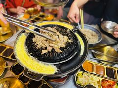 -胡悦里韩式烤肉(芝罘万达广场店)