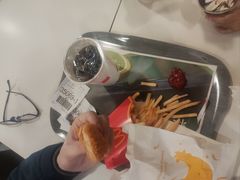 -麦当劳(衡阳中心汽车站店)