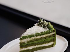 日本柚子酱佐抹茶白巧克力蛋糕-black rainbow coffee