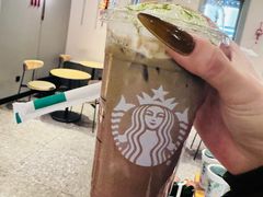 -星巴克臻选(威海威高广场店)