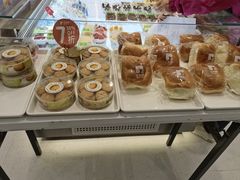 -三色鸽西饼店(黄河路店)